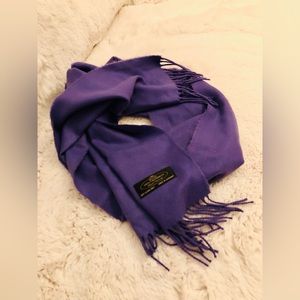 Cashmere purple scarf